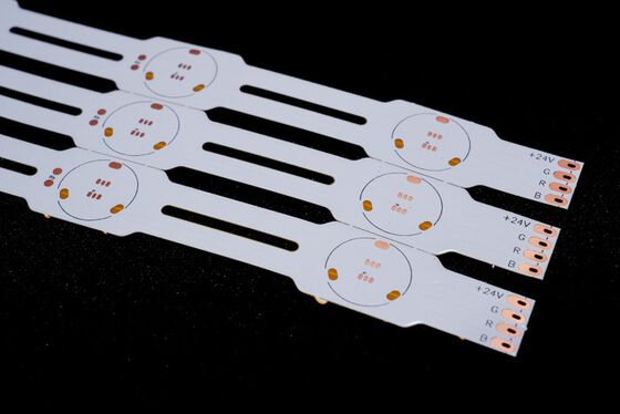 acheter Plaque de circuit imprimé double couche FPCB à bande de lumière LED personnalisée avec niveau de protection incendie V0 et conception personnalisable online manufacture