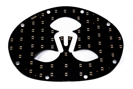 acheter Carte de circuit imprimé pour masque de beauté LED double couche avec niveau de protection incendie V0 et conception personnalisable online manufacture