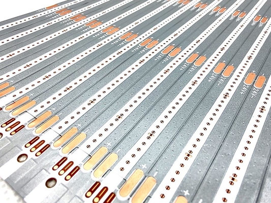 Une bande lumineuse COB personnalisée FPC à double face LED