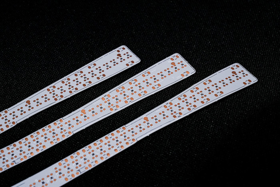 Fabricant de circuits imprimés à double face