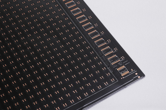 Période de fabrication de films noirs à double face pour PCB flexibles à LED