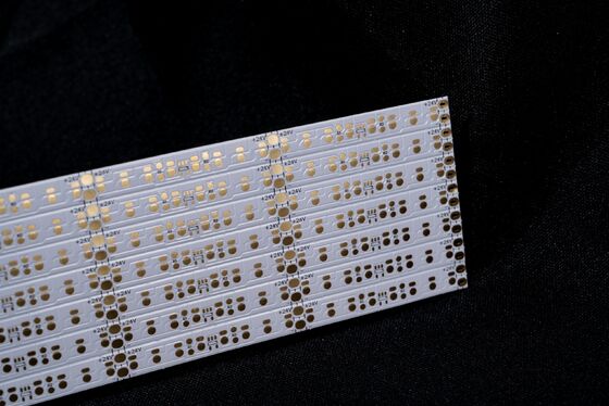 Circuit imprimé LED FPC flexible à double face avec consommation d'énergie de 12 W pour un éclairage polyvalent