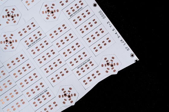 PCB flexible double couche avec perles LED 5050RGB et antioxydant OSP pour bandes LED