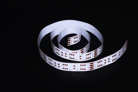 2835 LED LIGHT 12V Flexible LED FPCB avec film blanc double face pour circuit imprimé à bande LED